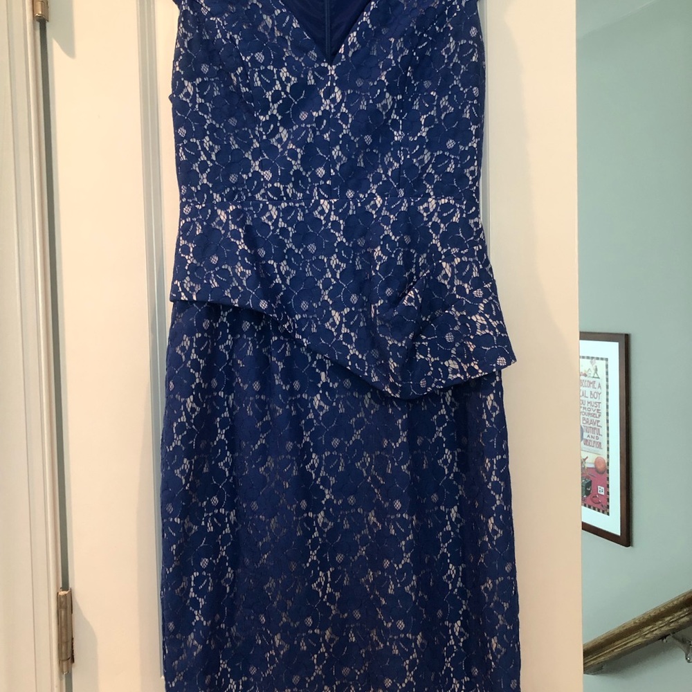 Dress - Picture 2 of 5